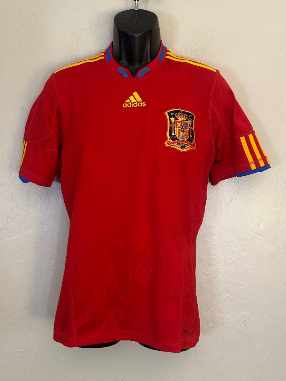 Spain National Soccer Team Jersey 2010 World Cup Small Gently worn Authentic